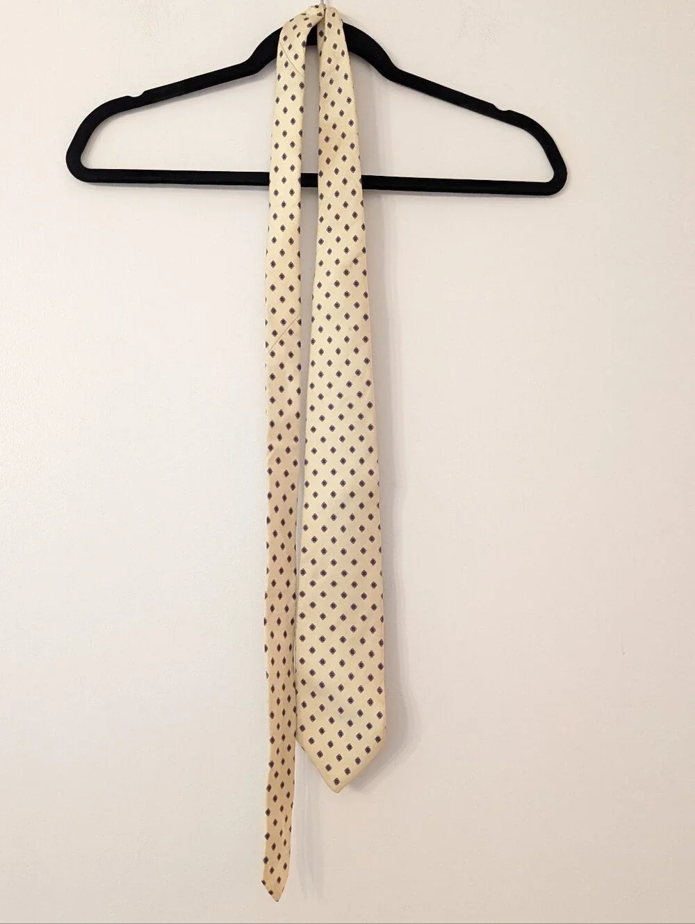 Vintage Givenchy Monsieur Silk Skinny Necktie Yellow Geometric Dot Italy